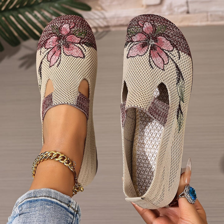 Liora™ Women&