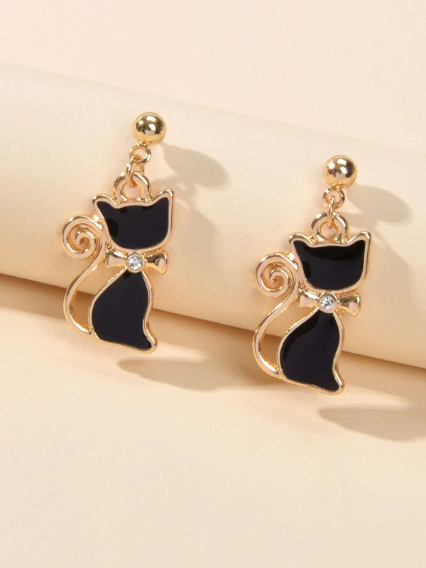 Elin™ Black Cat Earrings with Chic Style