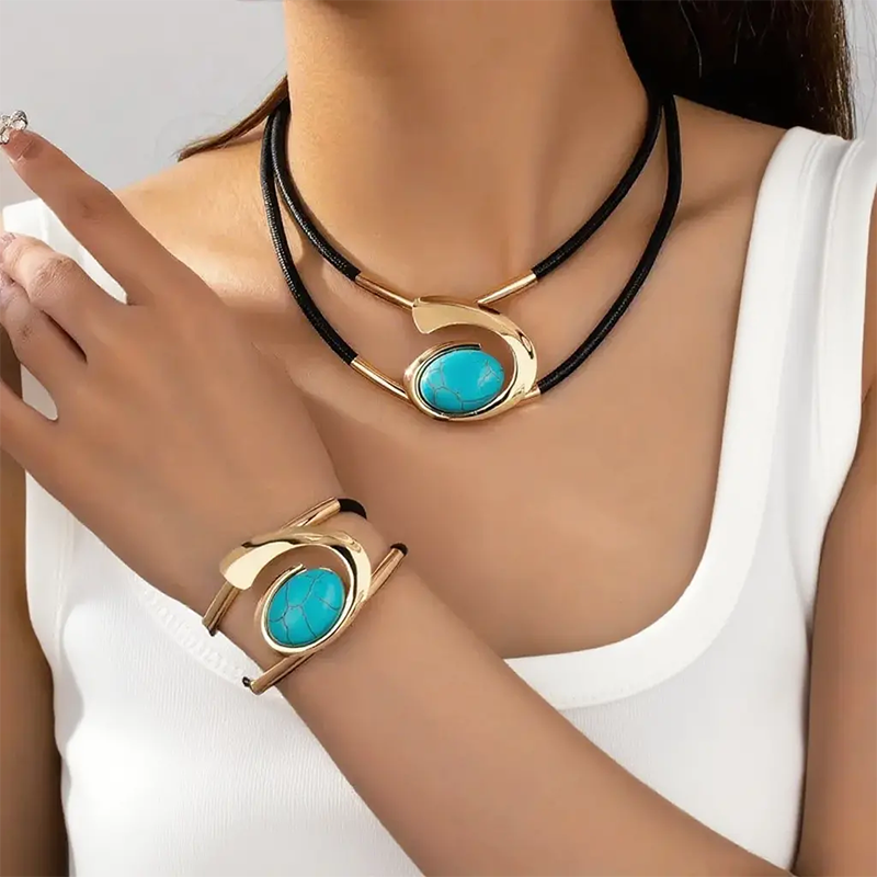 Suri™ Vintage Boho Style Necklace and Bracelet Set